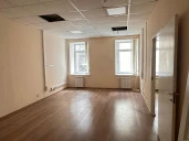 Нежилое помещение 218 кв.м. на Петроградской набережной